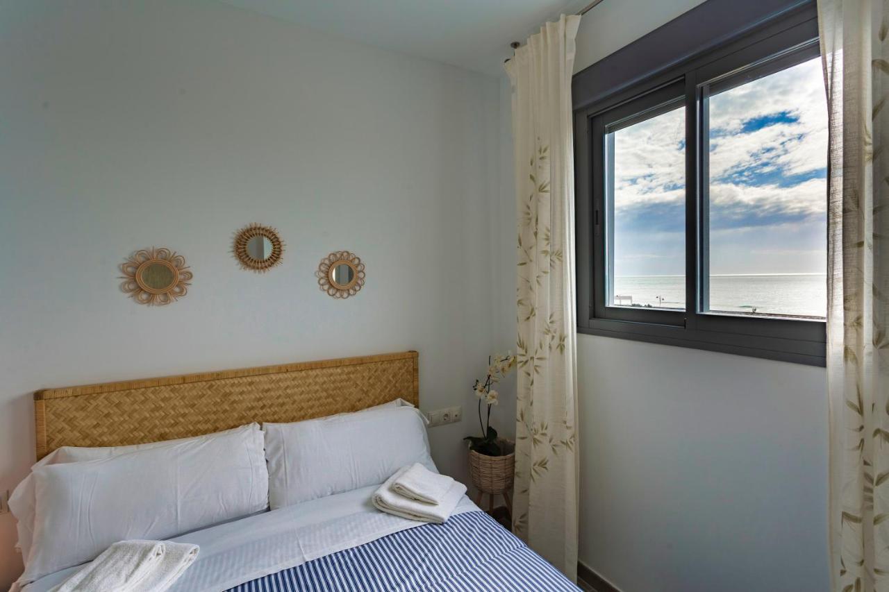 Poseidon Beach Apartment & Parking By Cadiz4Rentals Exterior foto